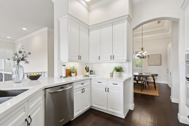2332 Luciana Way, Roseville, CA 95661
