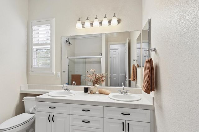 2332 Luciana Way, Roseville, CA 95661
