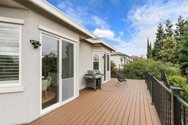 2332 Luciana Way, Roseville, CA 95661