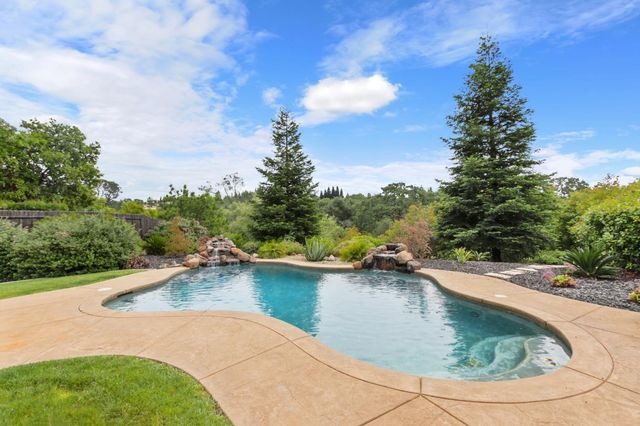 2332 Luciana Way, Roseville, CA 95661