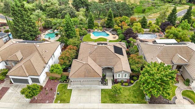 2332 Luciana Way, Roseville, CA 95661