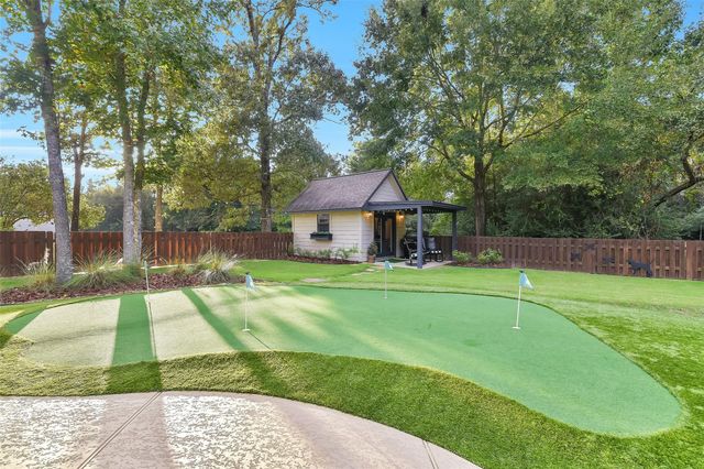 11373 Majestic Drive, Montgomery, TX 77316