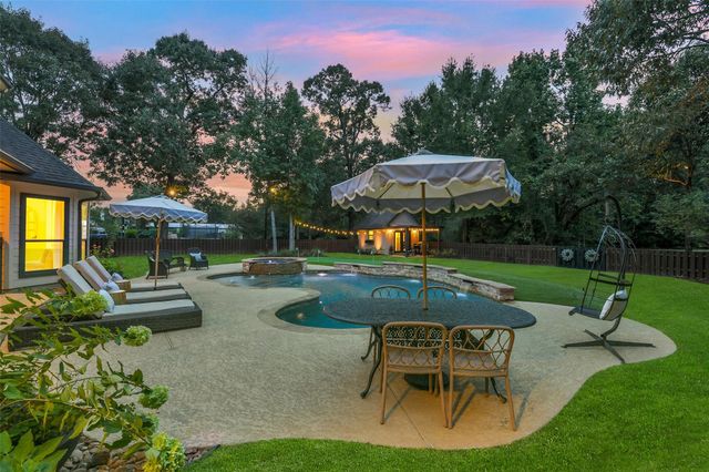 11373 Majestic Drive, Montgomery, TX 77316