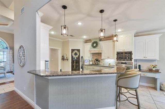 11373 Majestic Drive, Montgomery, TX 77316