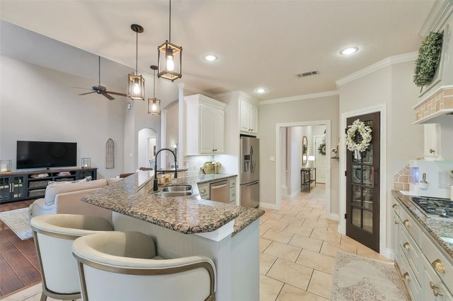 11373 Majestic Drive, Montgomery, TX 77316