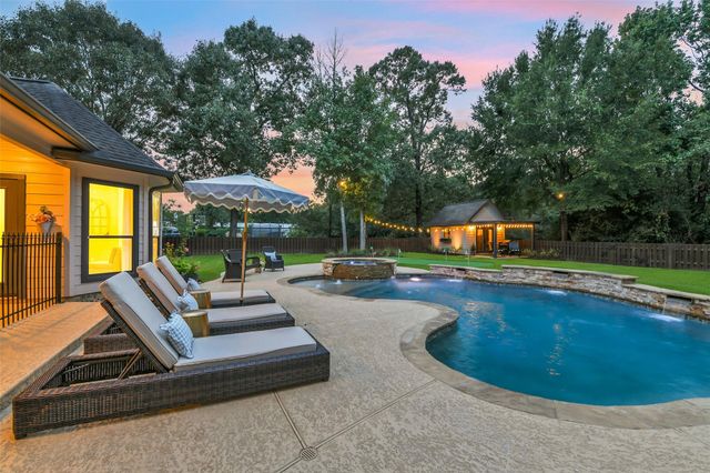 11373 Majestic Drive, Montgomery, TX 77316