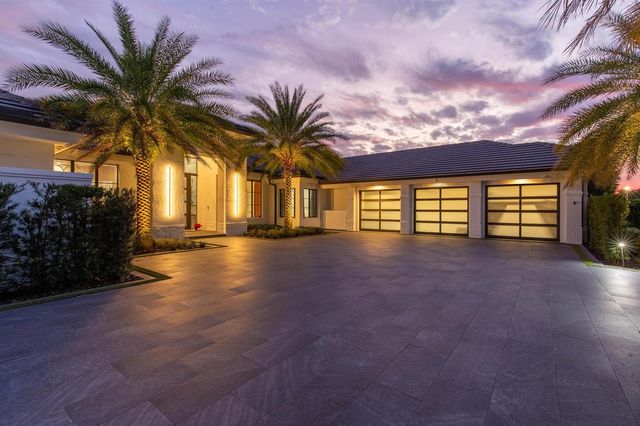 1768 Breakers West Boulevard W, West Palm Beach, FL 33411