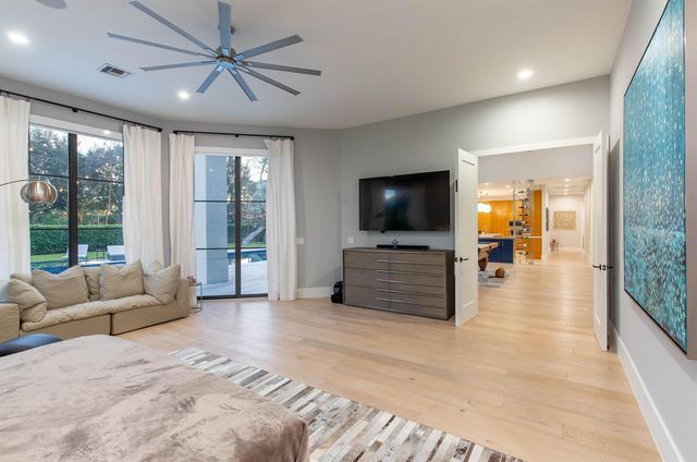 1768 Breakers West Boulevard W, West Palm Beach, FL 33411