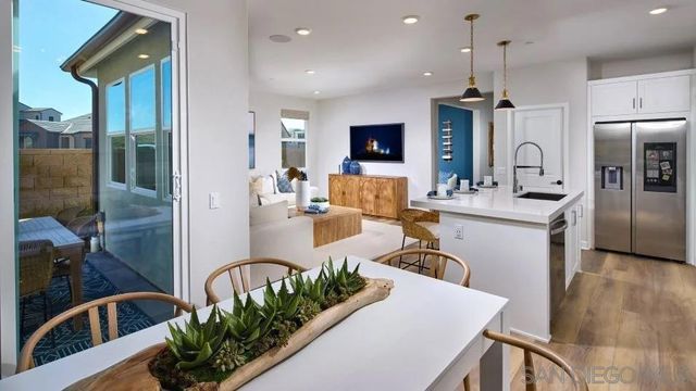 12182 Paxton Way, San Diego, CA 92129