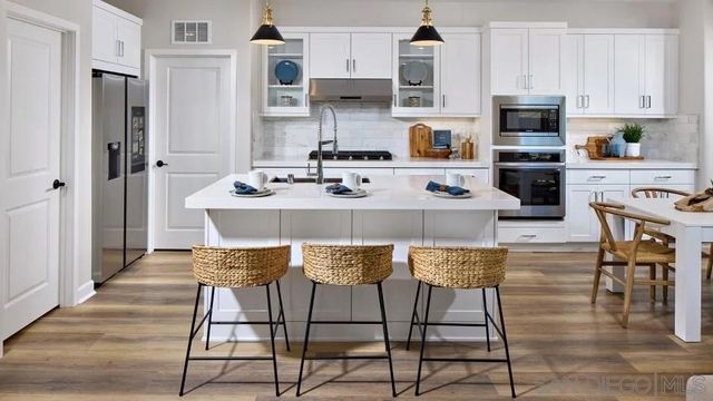 12182 Paxton Way, San Diego, CA 92129