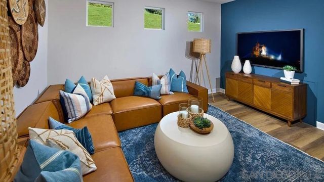 12182 Paxton Way, San Diego, CA 92129