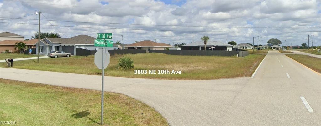 3803 NE 10th AVE, Cape Coral, FL 33909