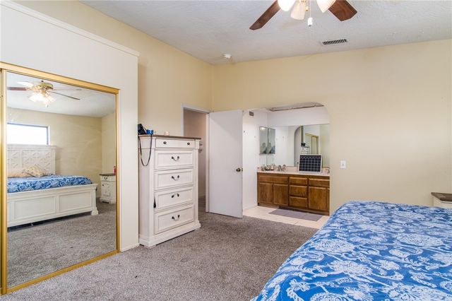 17185 Redding Street, Hesperia, CA 92345