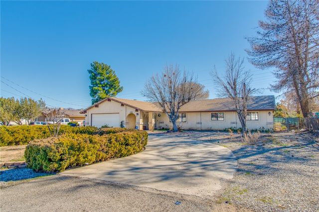 17185 Redding Street, Hesperia, CA 92345