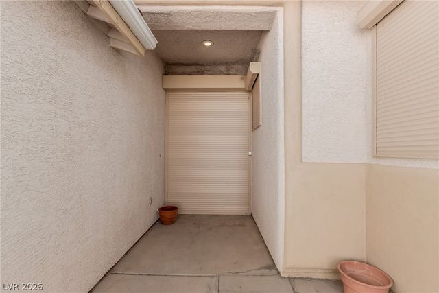 6453 Mahogany Peak Avenue, Las Vegas, NV 89110