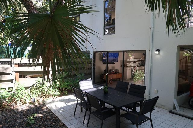 3034 SW 27th Ave 4, Miami, FL 33133