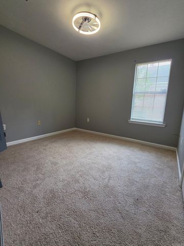 1555 hathaway Drive, Conway, AR 72034