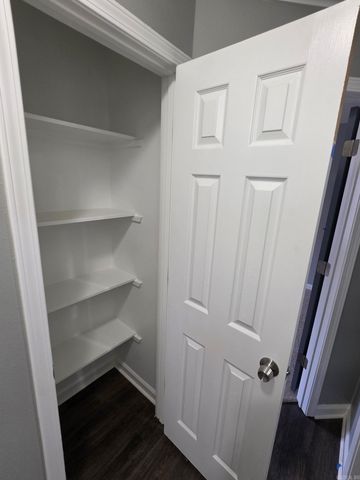 1555 hathaway Drive, Conway, AR 72034