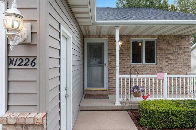 N1226 REDWING DRIVE, Greenville, WI 54942