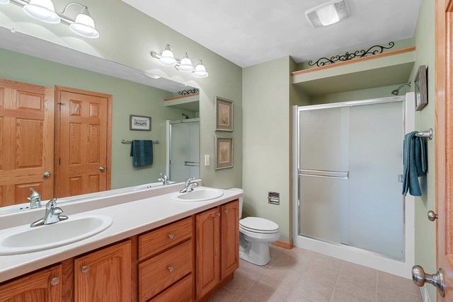N1226 REDWING DRIVE, Greenville, WI 54942