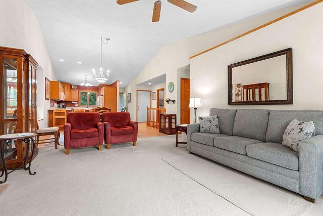 N1226 REDWING DRIVE, Greenville, WI 54942