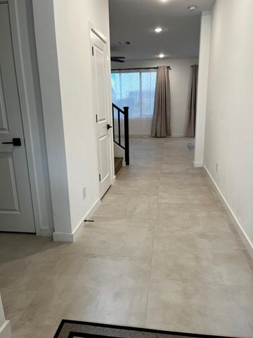 1355 W Crane Drive, Chandler, AZ 85286