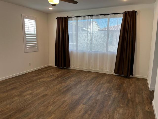 1355 W Crane Drive, Chandler, AZ 85286