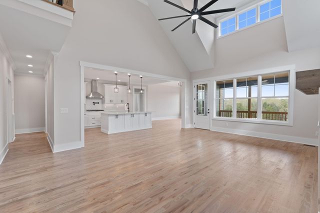 614 Lakeshore Cove Drive 19, Fort Oglethorpe, GA 30742