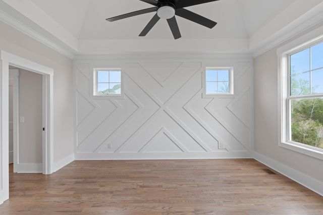 614 Lakeshore Cove Drive 19, Fort Oglethorpe, GA 30742