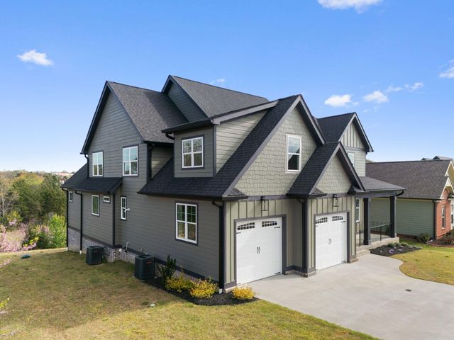 614 Lakeshore Cove Drive 19, Fort Oglethorpe, GA 30742