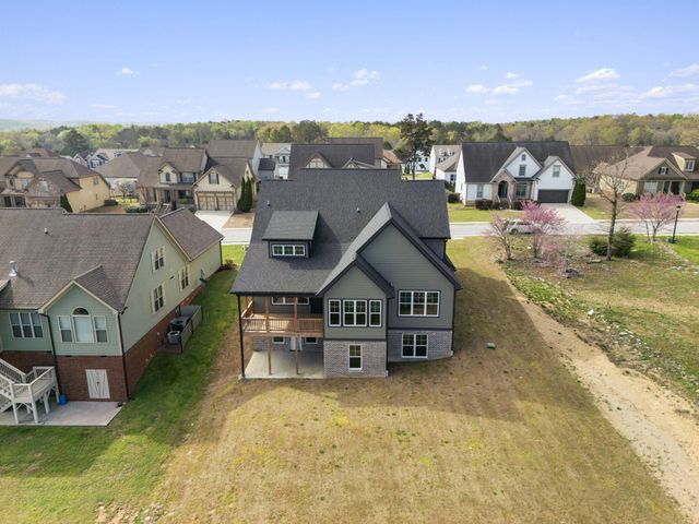 614 Lakeshore Cove Drive 19, Fort Oglethorpe, GA 30742