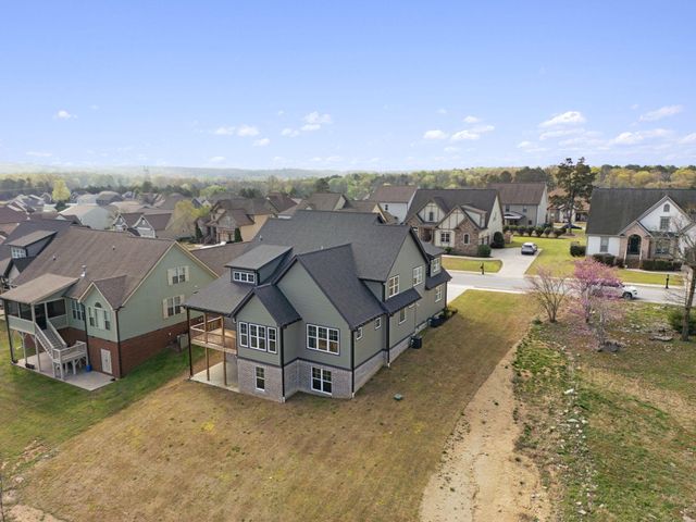 614 Lakeshore Cove Drive 19, Fort Oglethorpe, GA 30742