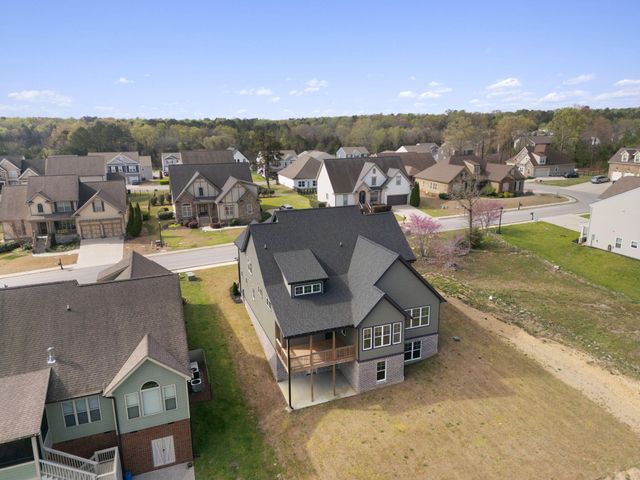 614 Lakeshore Cove Drive 19, Fort Oglethorpe, GA 30742