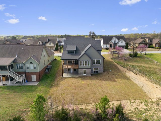 614 Lakeshore Cove Drive 19, Fort Oglethorpe, GA 30742