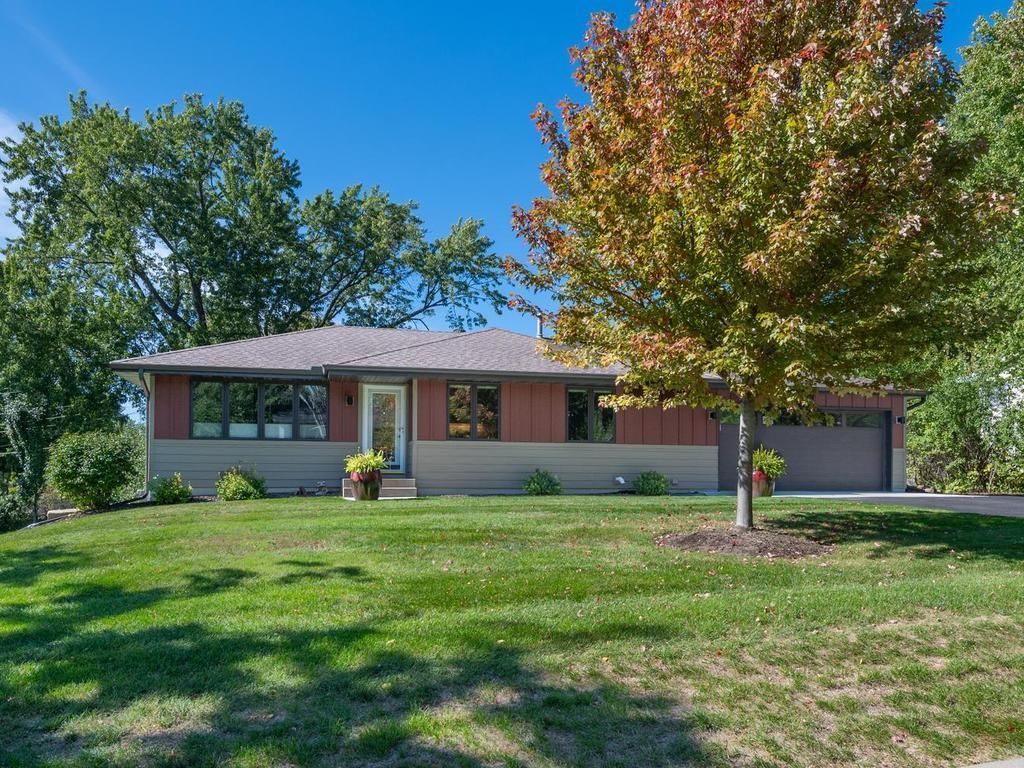 13008 Lakeview Drive Drive, Burnsville, MN 55337 — photo 2