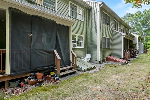 237 Heritage Drive 237, Northbridge, MA 01588
