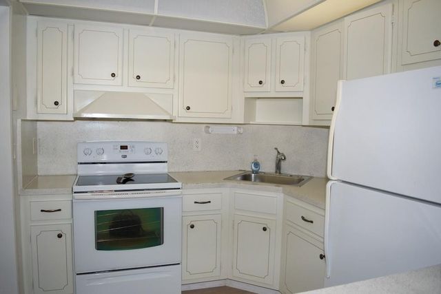 5200 NE 24th Terrace C306, Fort Lauderdale, FL 33308