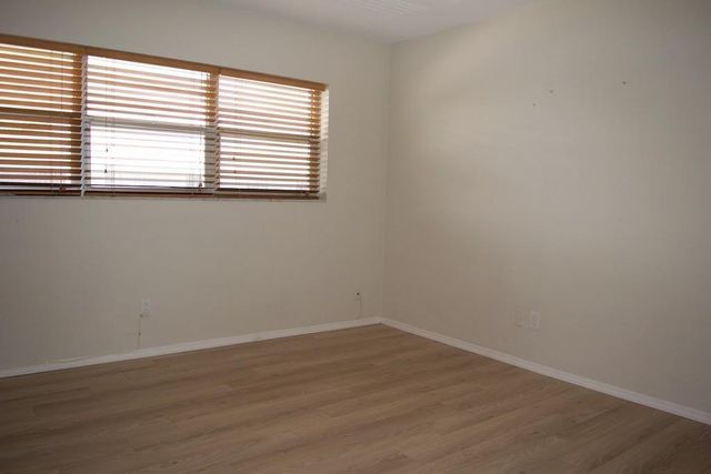 5200 NE 24th Terrace C306, Fort Lauderdale, FL 33308