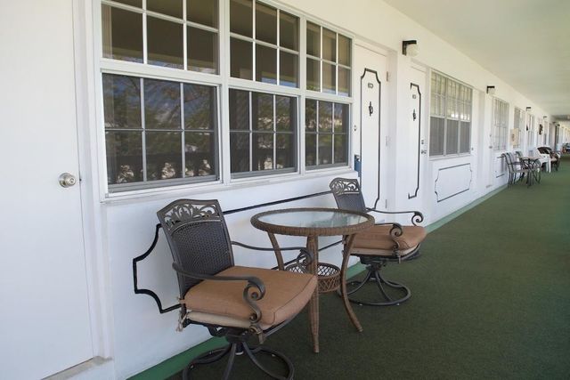 5200 NE 24th Terrace C306, Fort Lauderdale, FL 33308