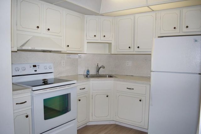 5200 NE 24th Terrace C306, Fort Lauderdale, FL 33308