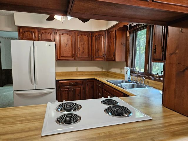 3767 N US-23, Au Sable Twp, MI 48750