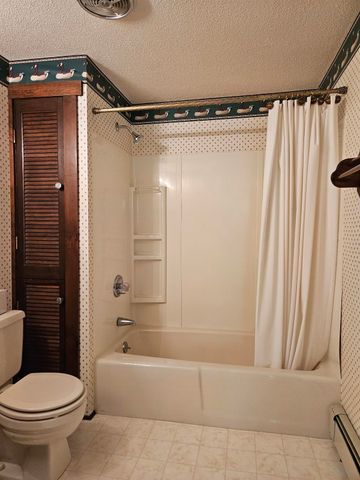 3767 N US-23, Au Sable Twp, MI 48750