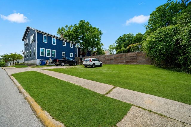 1302 20, Huntsville, TX 77340