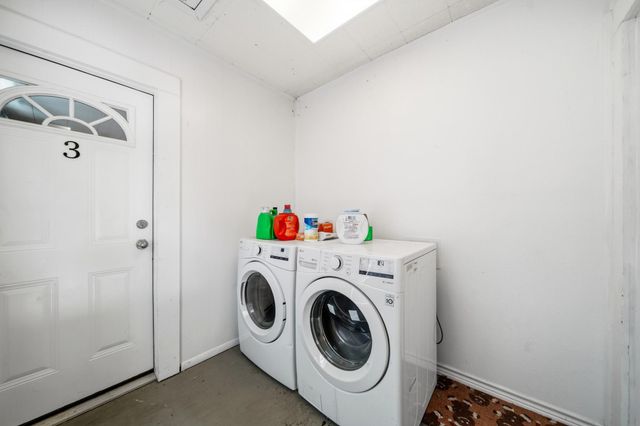 1302 20, Huntsville, TX 77340