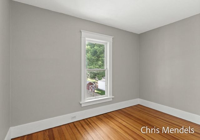 1013 Pennoyer Avenue, Grand Haven City, MI 49417
