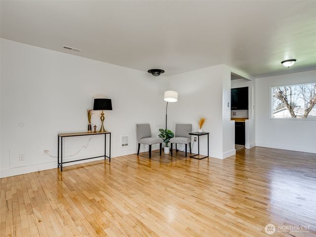 7412 NE 121 Court, Vancouver, WA 98682