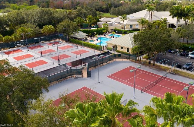 2925 Cypress Trace CIR 201, Naples, FL 34119
