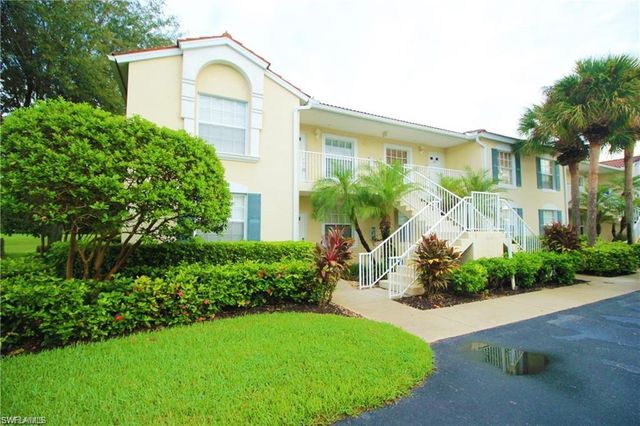 2925 Cypress Trace CIR 201, Naples, FL 34119