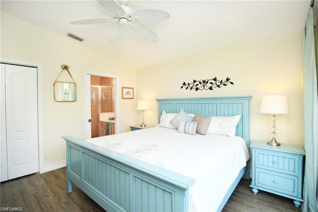 2925 Cypress Trace CIR 201, Naples, FL 34119