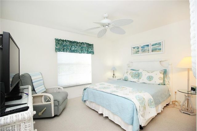 2925 Cypress Trace CIR 201, Naples, FL 34119